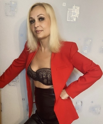 💋
Я предлагаю широкий спектр услуг, чтобы удовлетворить все твои сокровенные желания. 💦🔥 Я обладаю умением создать неповторимую атмосферу удовольствия и расслабления. Мои руки могут снять с тебя все напряжение, а мое тело — погрузить в океан наслаждения.
Уверена, что ты останешься доволен моими услугами, как и мои предыдущие джентльмены. Мои отзывы говорят сами за себя! 🌟✨
Фото, которые ты видишь, абсолютно реальные. 📷🔞 Я горжусь своей красотой, утонченностью и женственностью, которые не оставят тебя равнодушным.
Позвони мне и воплощай свои эротические мечты в жизнь. Мы сможем наслаждаться друг другом в уютной обстановке моей квартиры или пригласить моих подруг, чтобы разнообразить нашу встречу. Все зависит от тебя!
💖 Я готова удовлетворить тебя и подарить незабываемые моменты страсти и блаженства. Жду твоего звонка, милый! 💋🔥 Ольга